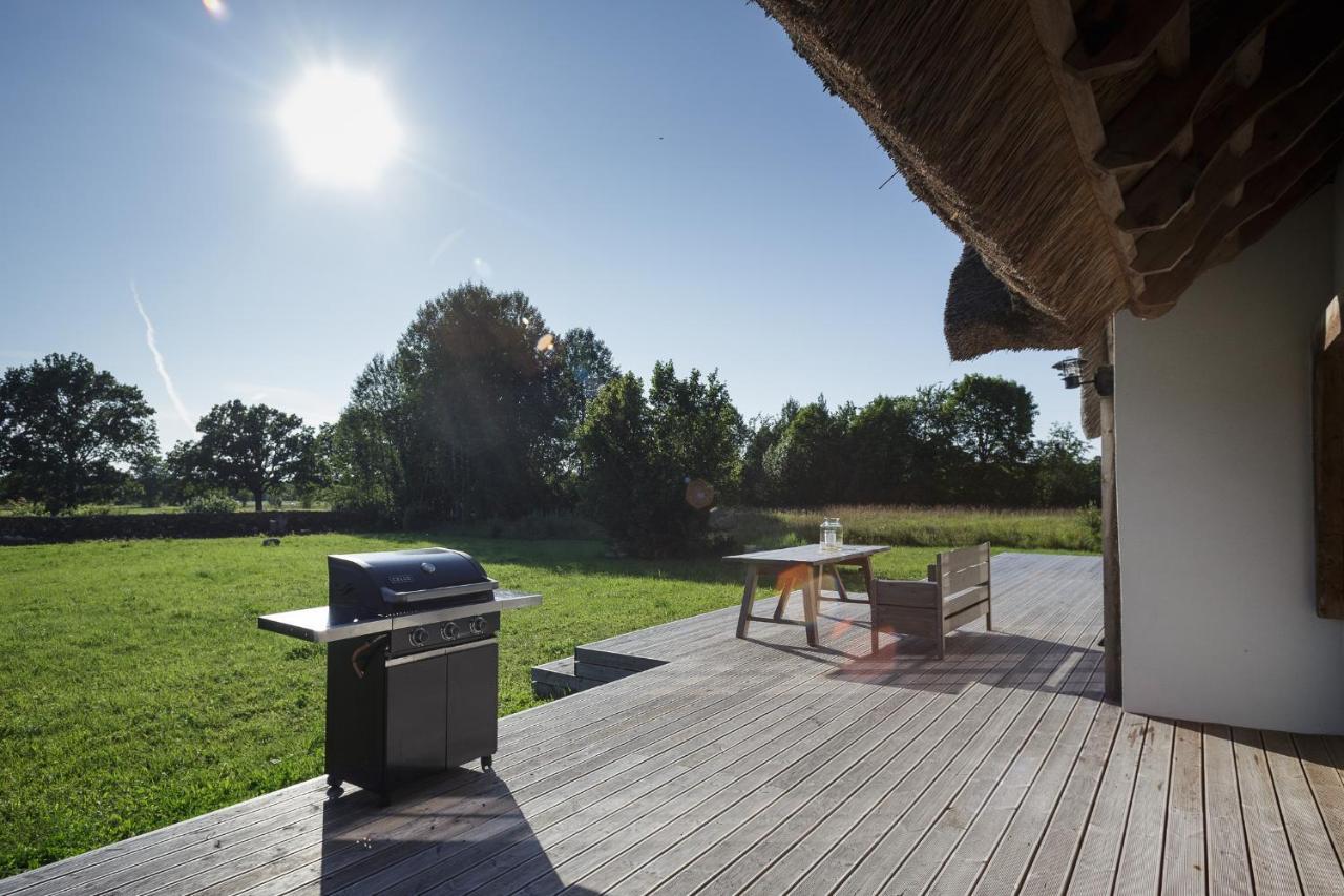 Villa Bumba Liigalaskma Exteriér fotografie